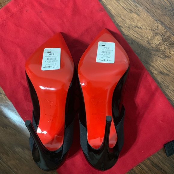 Christian Louboutin shapstagram - Picture 5 of 7